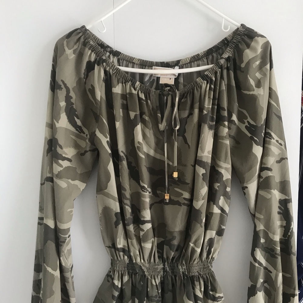 Michael Kors Camouflaged blouse